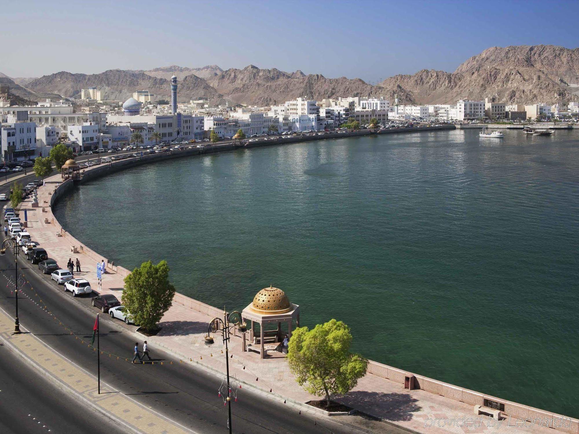 Ibis Hotel 3*