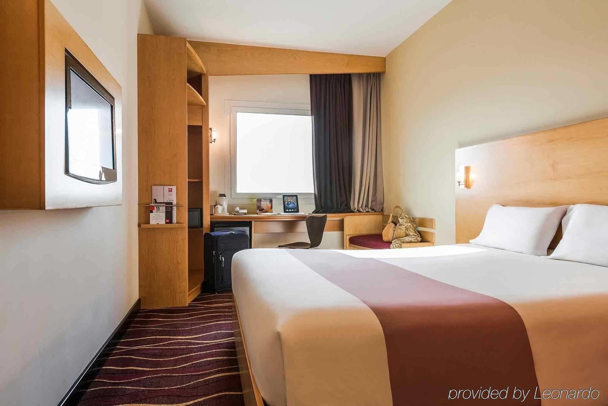 Ibis Hotel