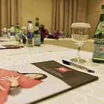 Ibis Muscat