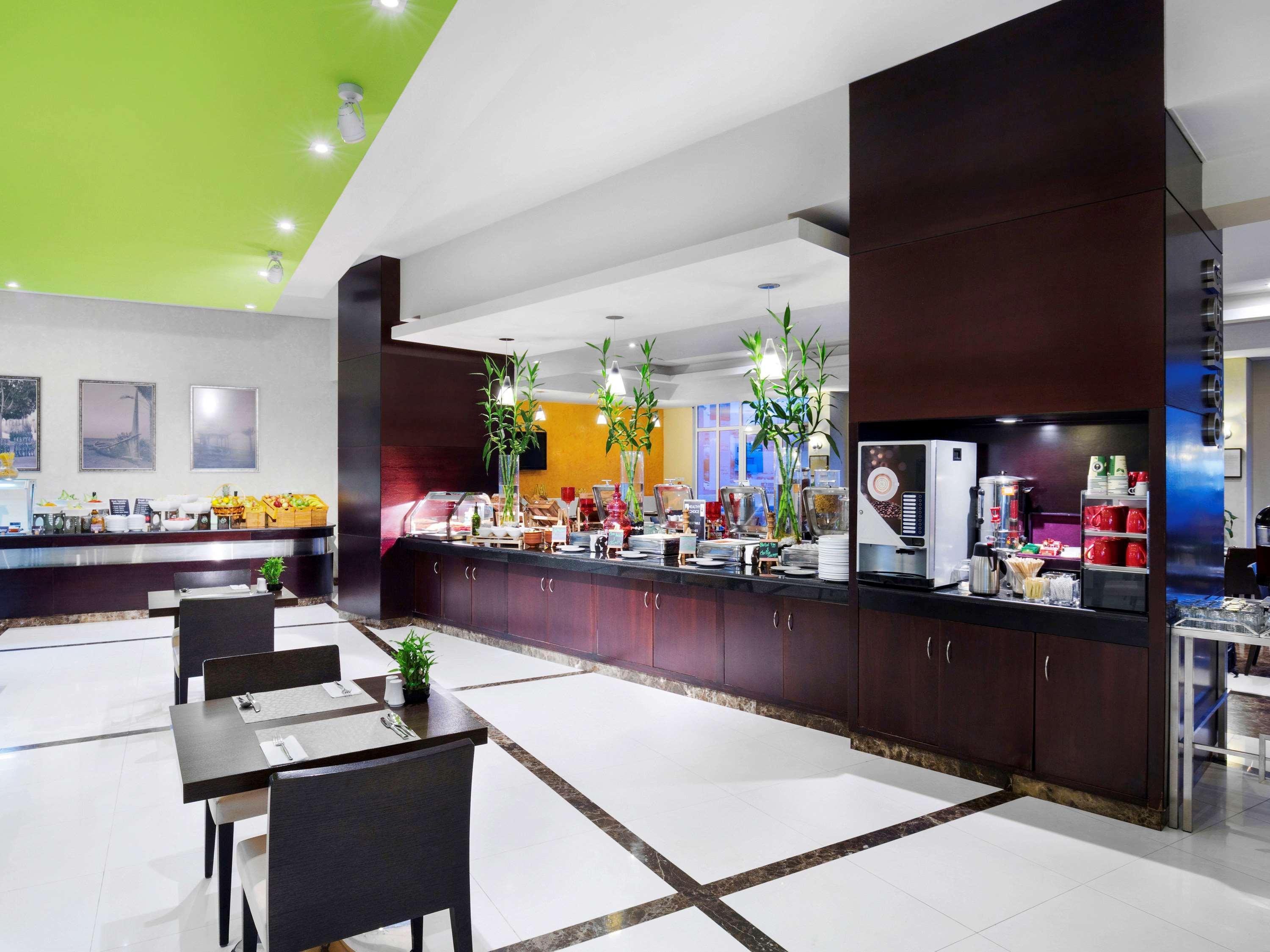 Ibis Masqat